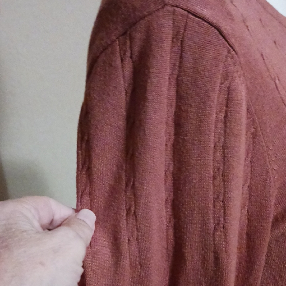 LETY&Me- Rusty Long Sleeve Top - Picture 6 of 14